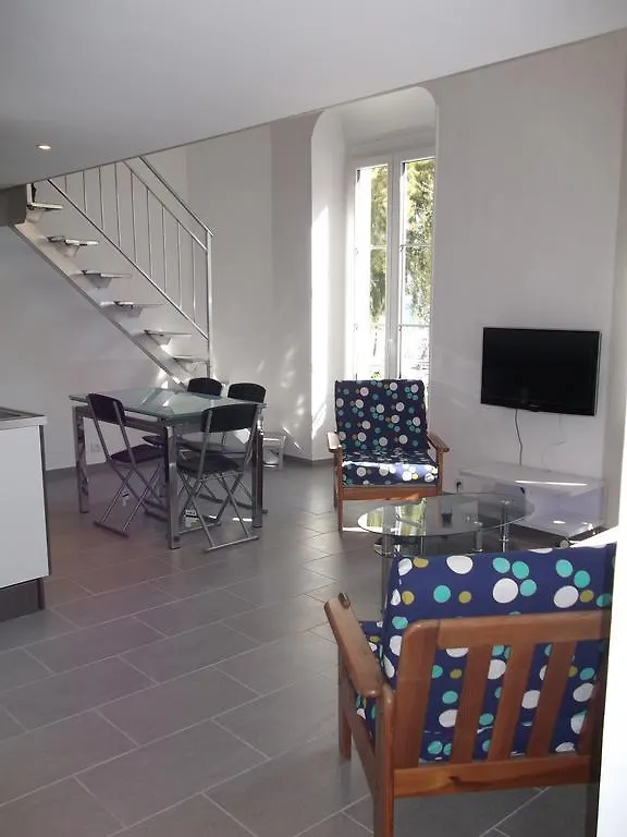 Apartmán Square Victoria Menton 0*,  Francie